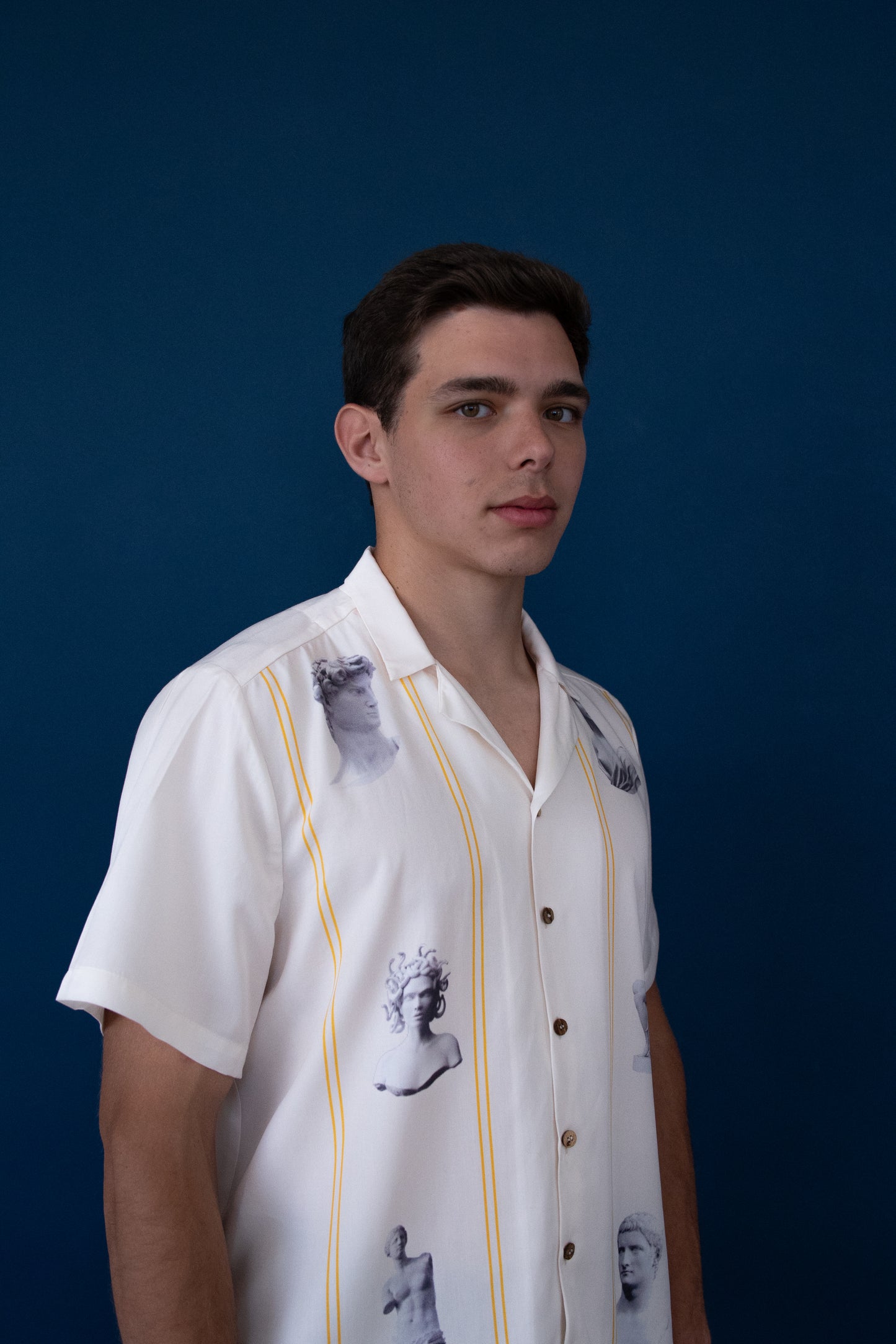 CAMISA SCULPTURES